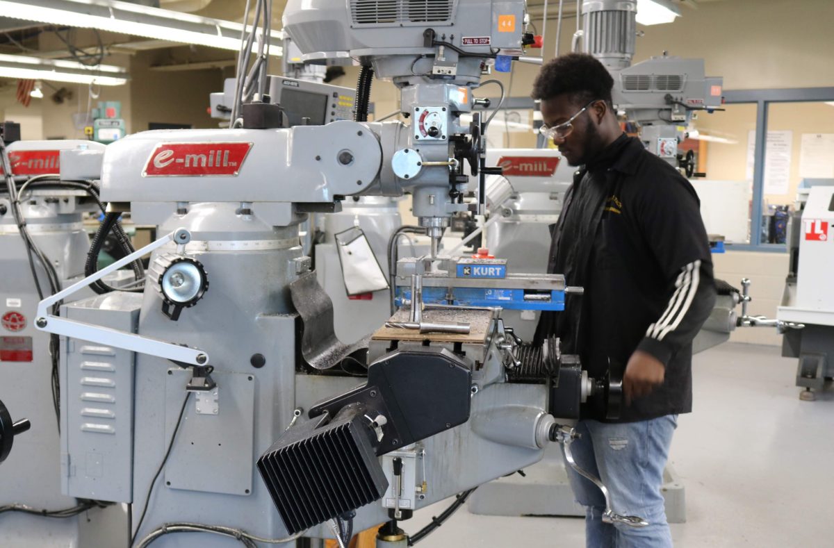 Homepage - Howell Cheney Technical High School